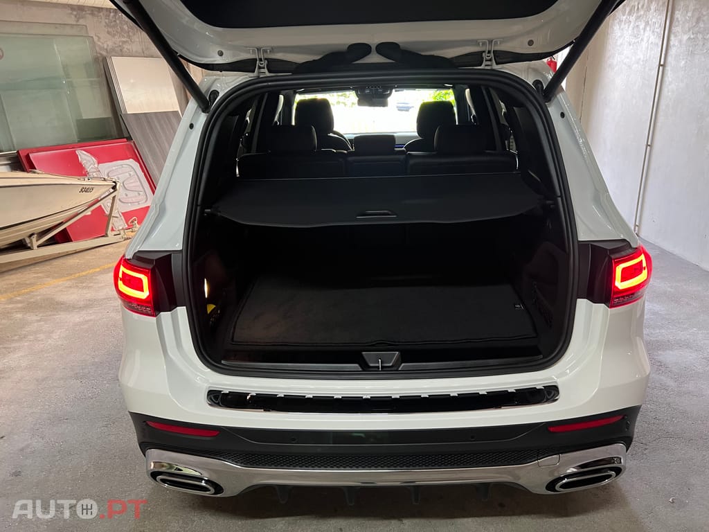 Mercedes-Benz GLB 180 AMG Line