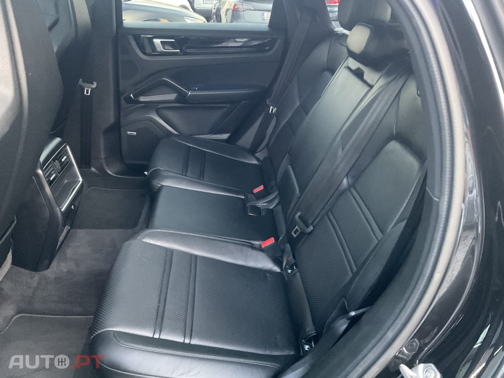 Porsche Cayenne E-Hybrid
