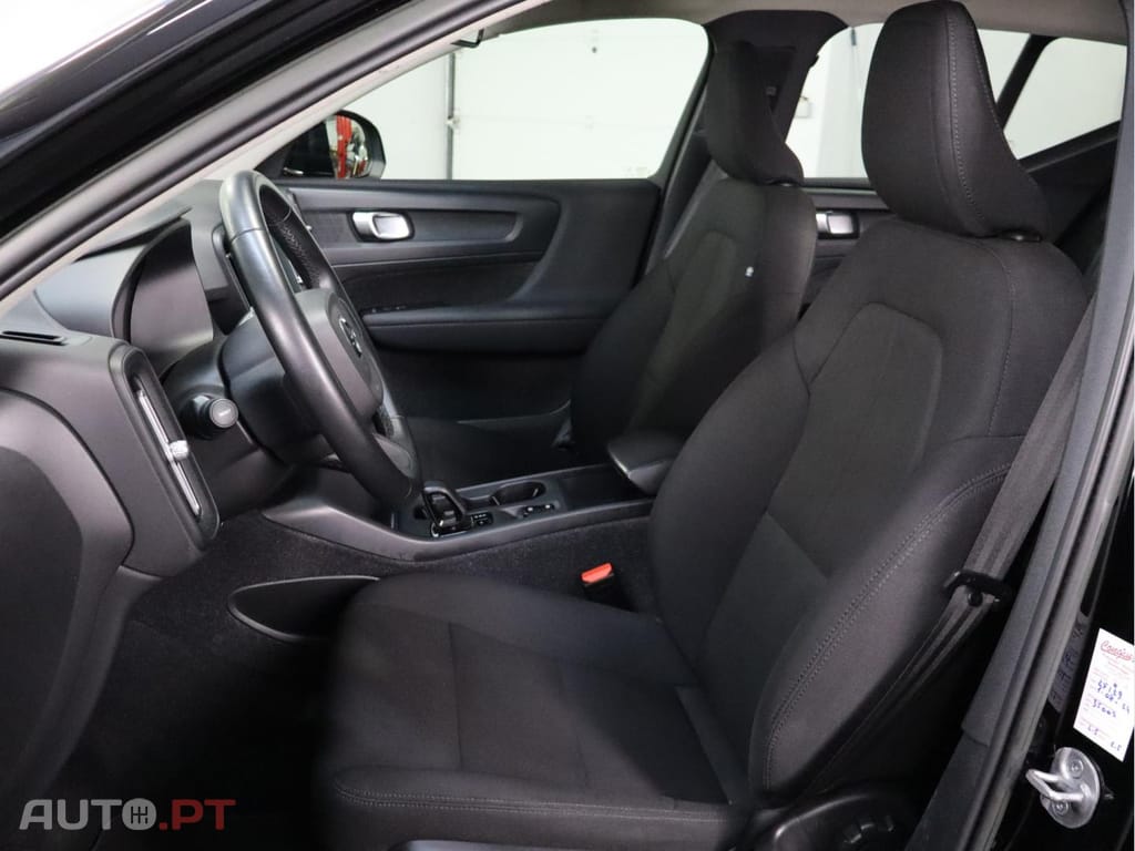 Volvo XC40 1.5 T4 211 PHEV Essential