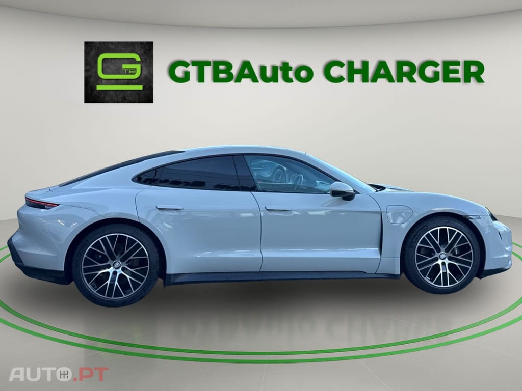 Porsche Taycan Performance I.V.A DEDUTIVEL 