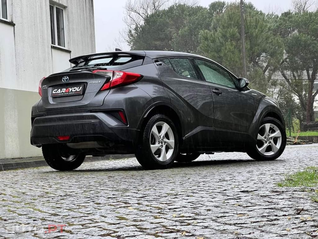 Toyota C-HR 1.8 Hybrid Comfort