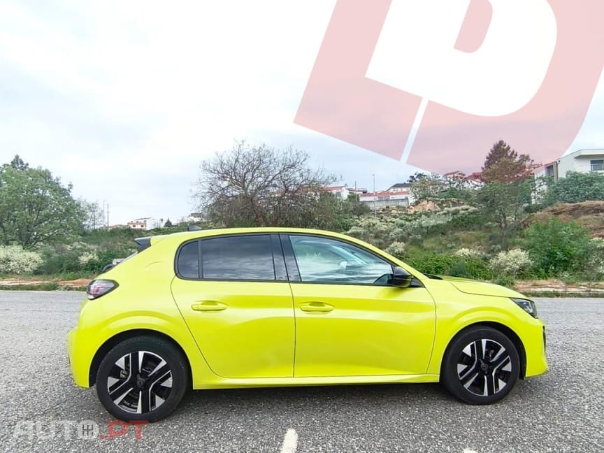Peugeot 208 1.2 PureTech GT