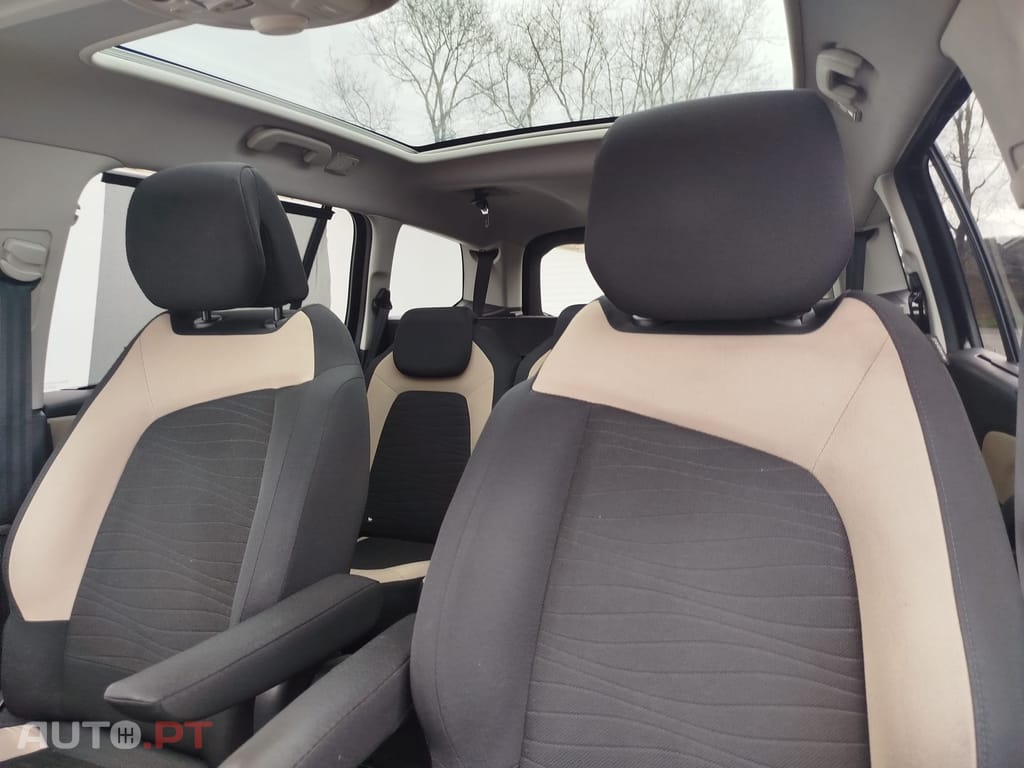 Citroen C4 Grand Picasso 1.6 BlueHDi Intensive EAT6 J17