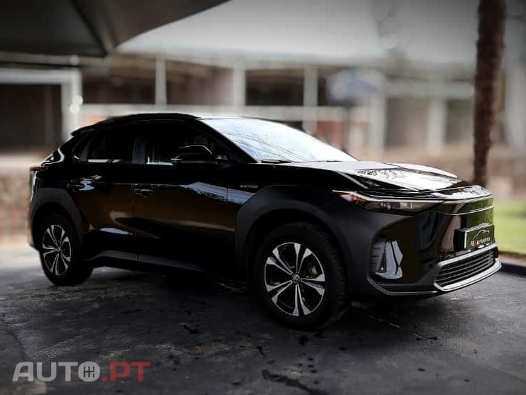 Toyota bZ4X 71,4 kWh Premium