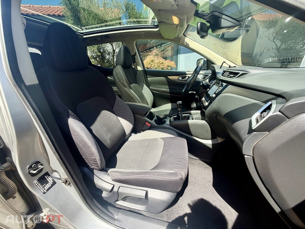 Nissan Qashqai 1.5 dCi 360 — fotografia 8