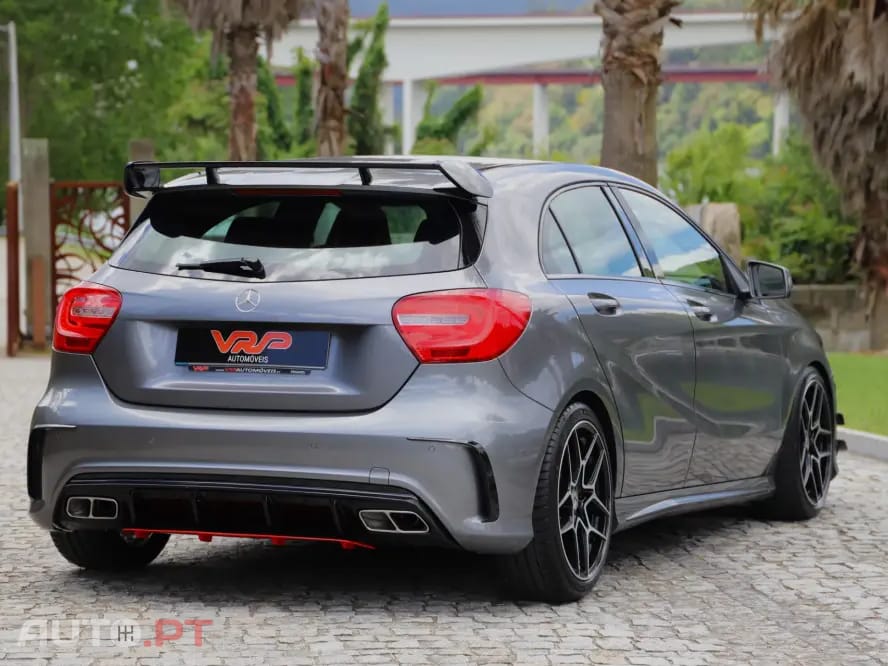 Mercedes-Benz A 180 d AMG Line
