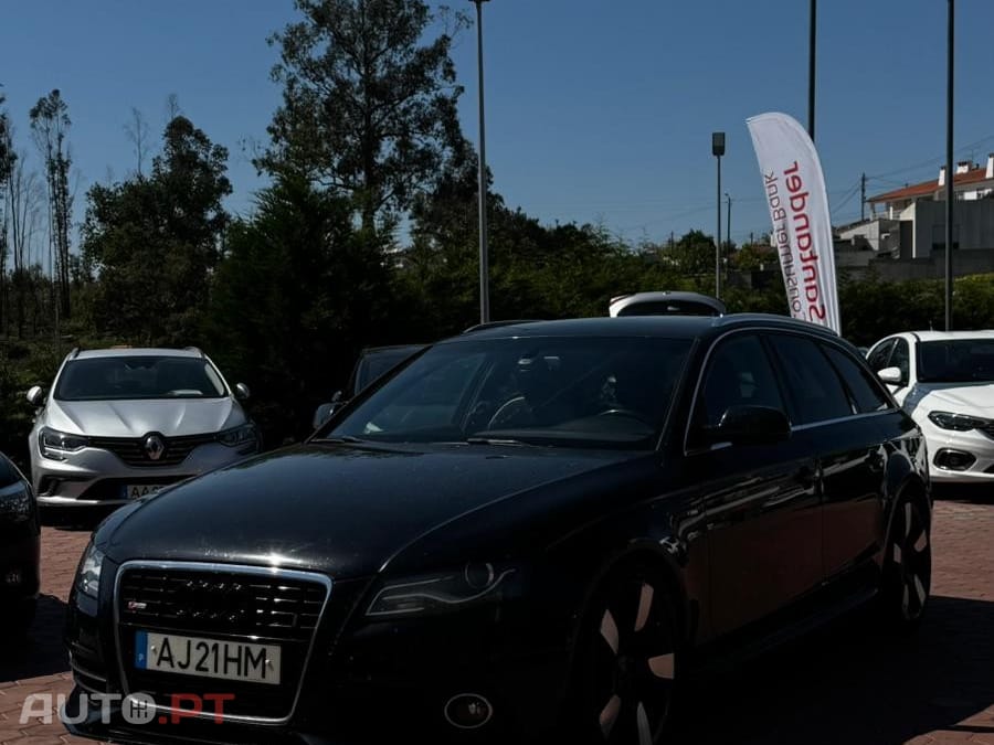 Audi A4 Avant 2.0 TDi S-line