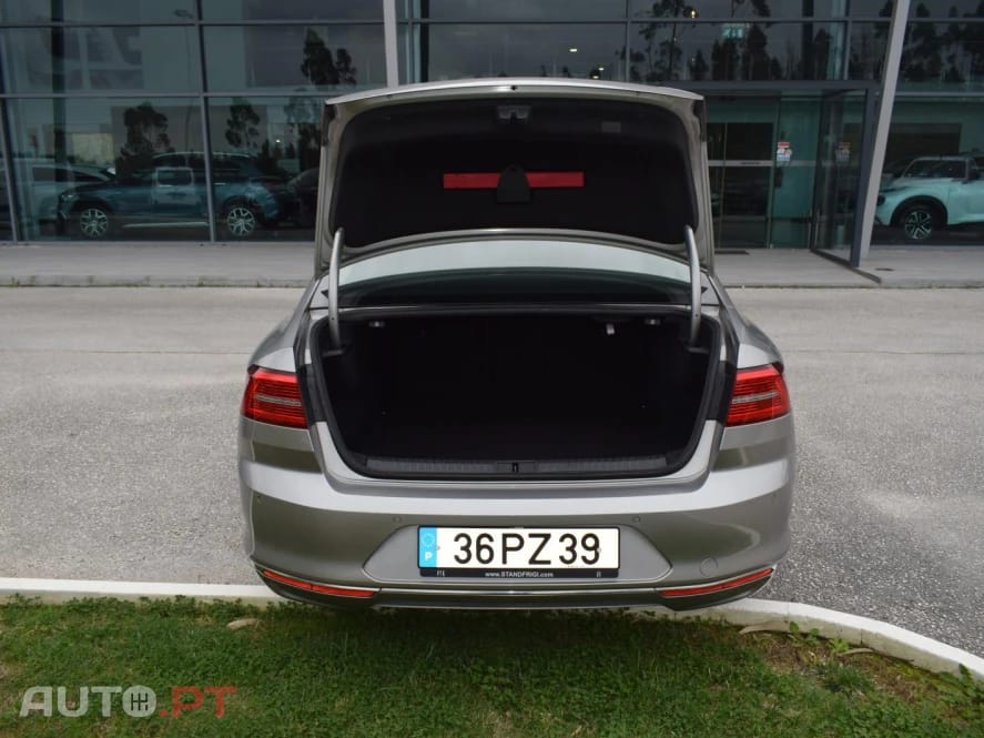 Volkswagen Passat 2.0 TDI Highline