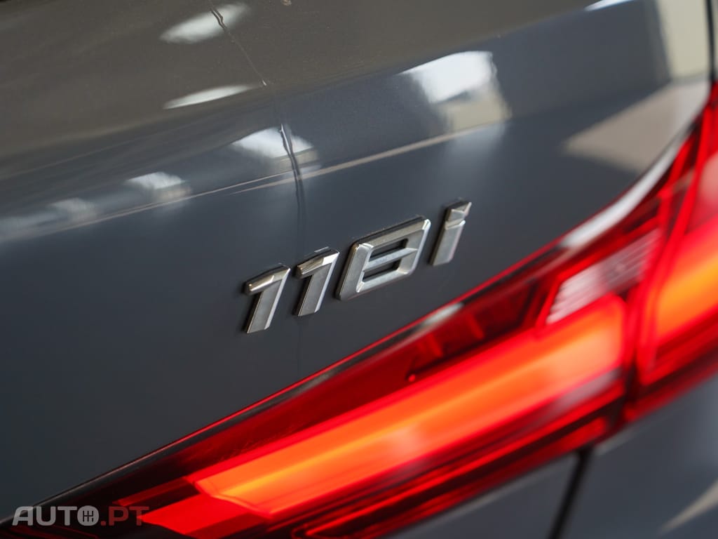BMW 118 i Corporate Executive 5d