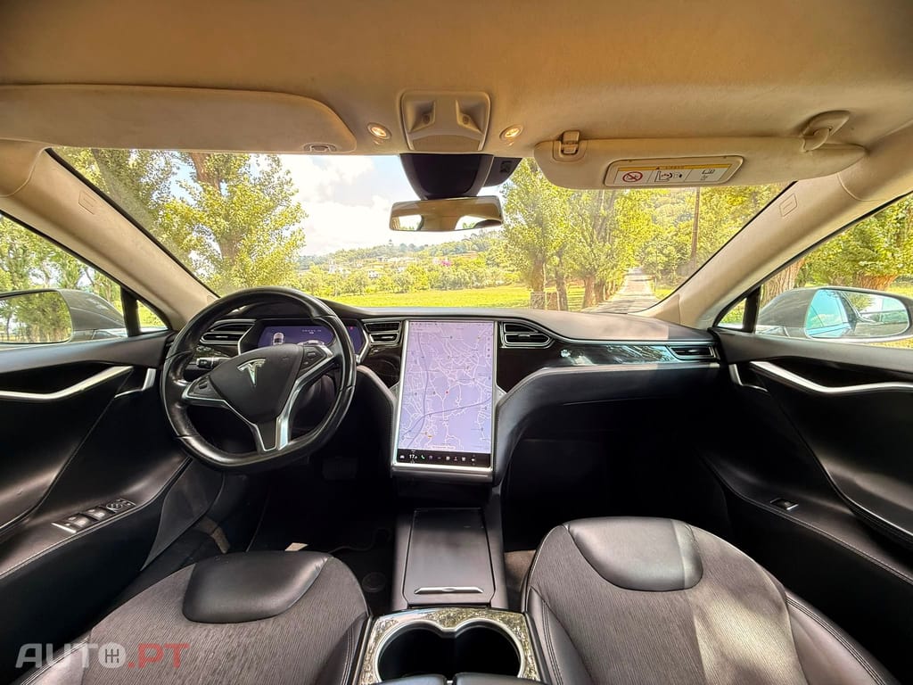 Tesla Model S 70 