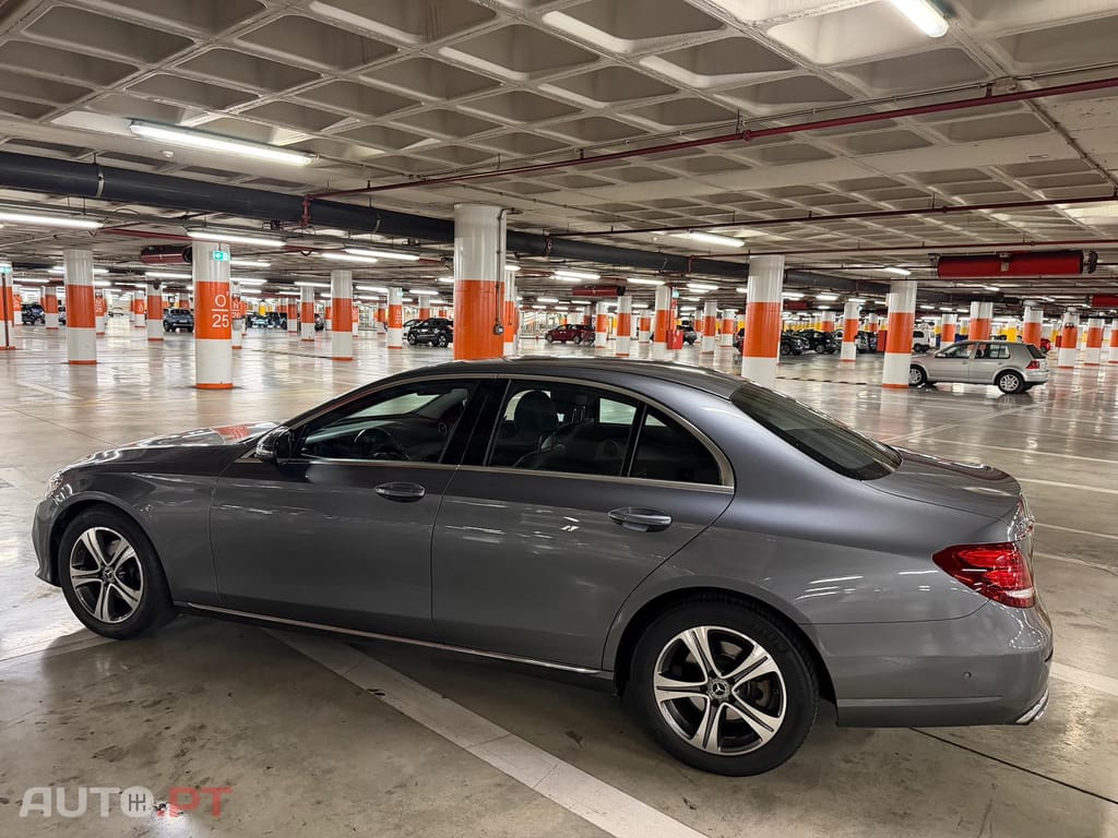 Mercedes-Benz 220 E220 Avantgard