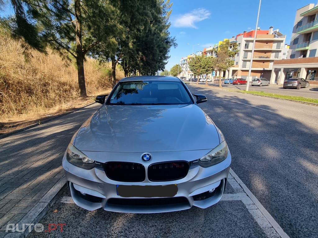 BMW 320 F30