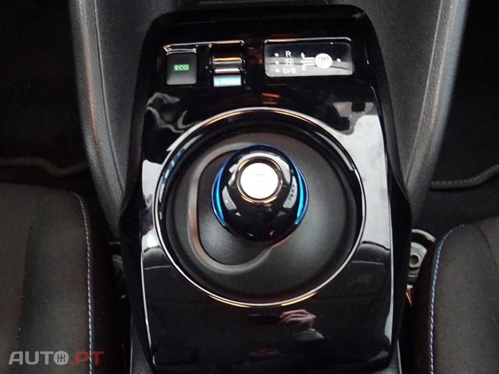 Nissan Leaf N-Connecta