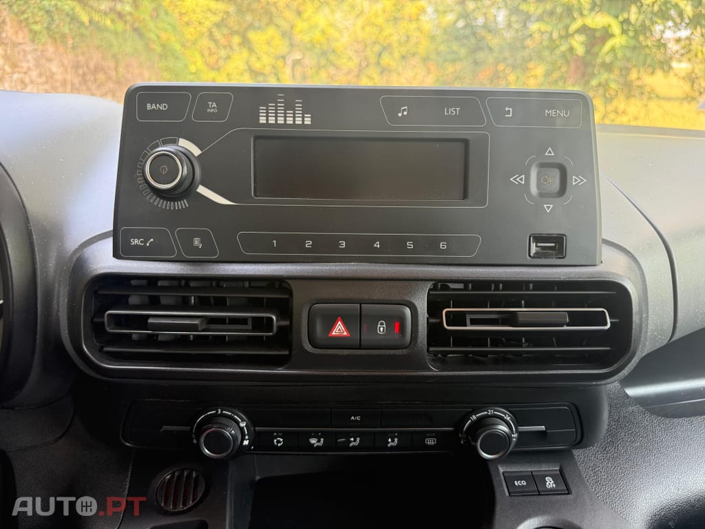 Citroen Berlingo 1.5 BlueHDi XL Feel EAT8
