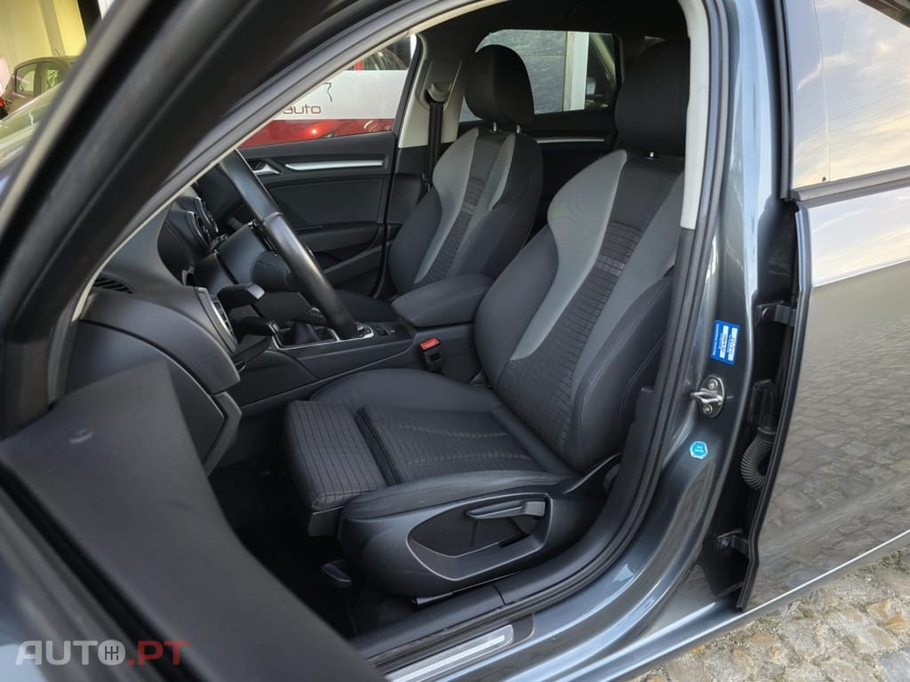 Audi A3 Sportback 1.6 TDI Attraction Ultra