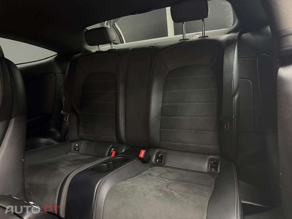 Mercedes-Benz C 220 d 9G-TRONIC AMG Line