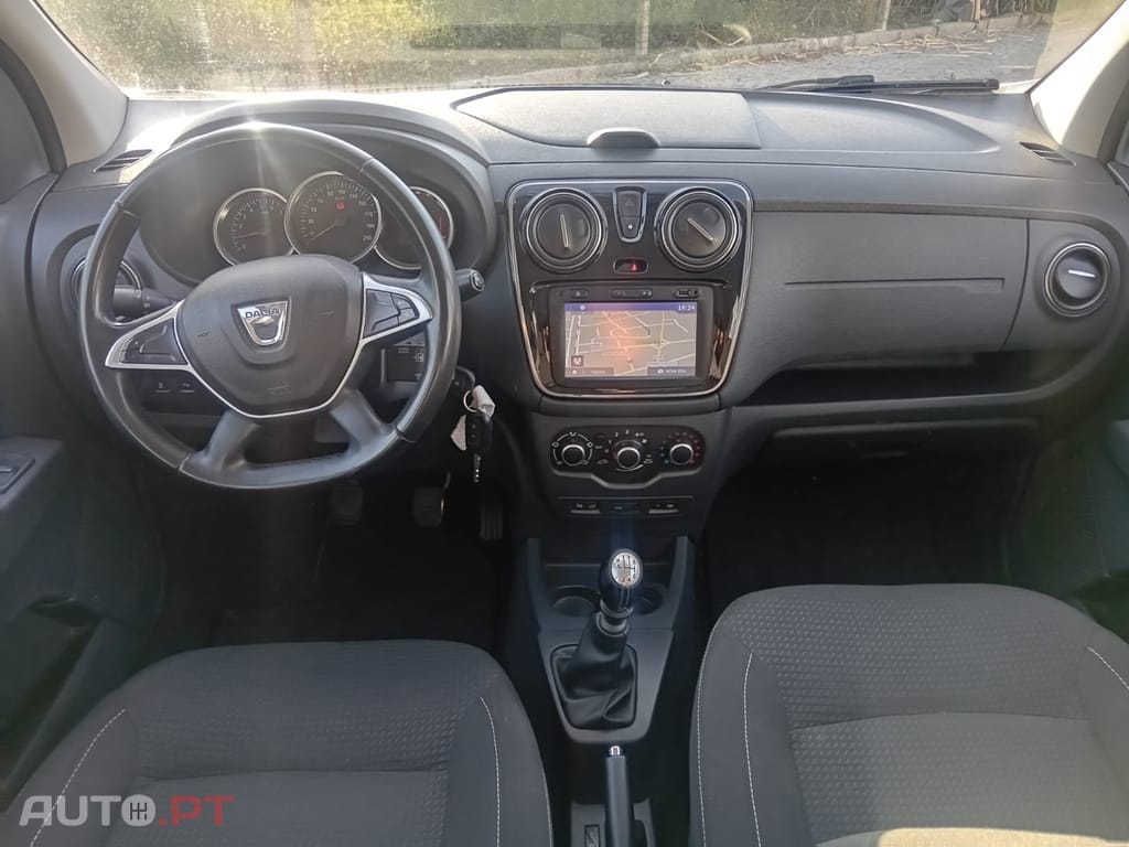 Dacia Lodgy 1.5 Blue dCi SL Go 7L
