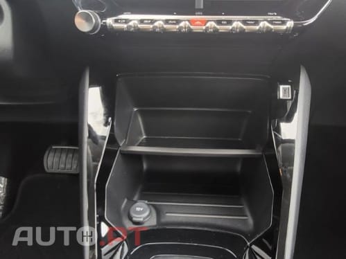 Peugeot E-208 50 kWh Style