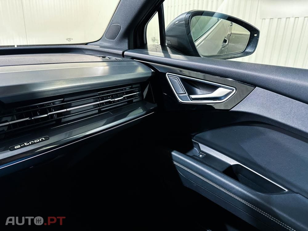 Audi Q4 E-Tron 40 S line