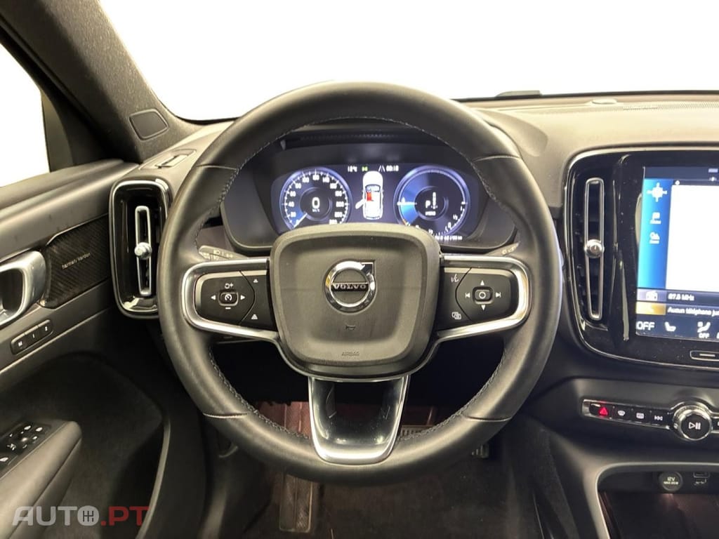 Volvo XC40 1.5 T5 PHEV Ultimate DCT