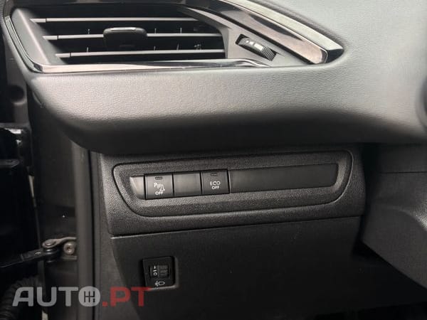 Peugeot 208 1.2 PureTech Active