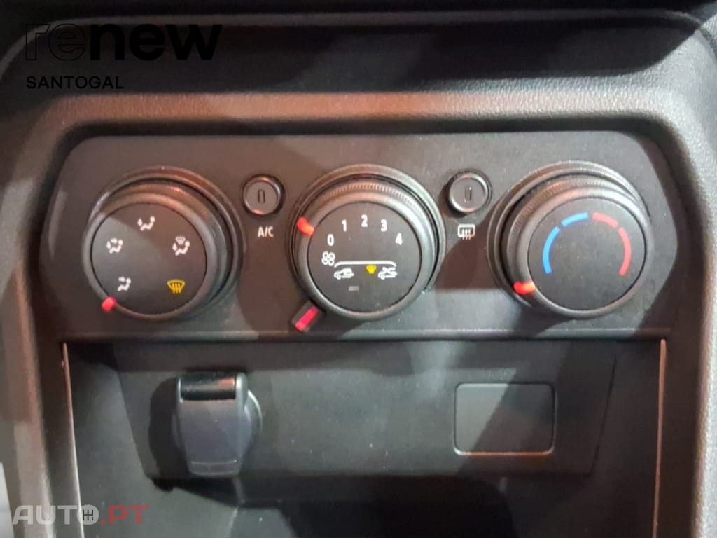 Dacia Sandero Essential