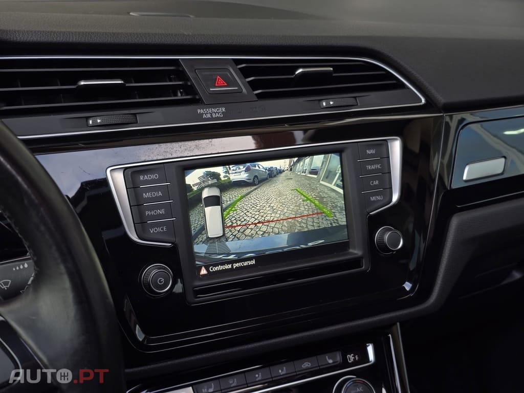 Volkswagen Touran 1.6 TDI Blue.Hig.DSG 5L