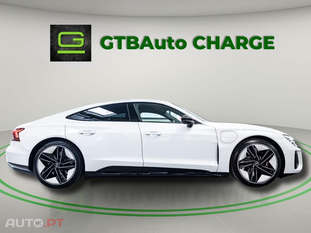 Audi RS E-Tron GT ALL-BLACK