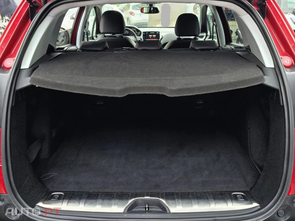 Peugeot 2008 1.6BlueHDi GT LINE