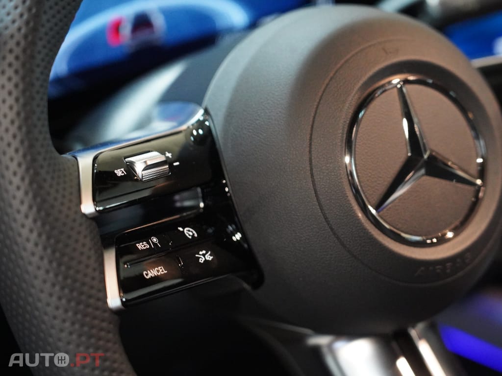 Mercedes-Benz CLA 250 com tecnologia EQ