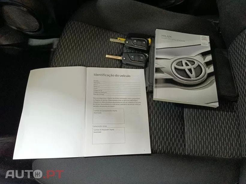 Toyota Hilux 2.4 D-4D 4WD Tracker