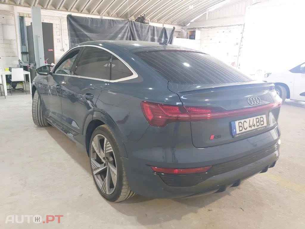 Audi Q8 50 quattro S line
