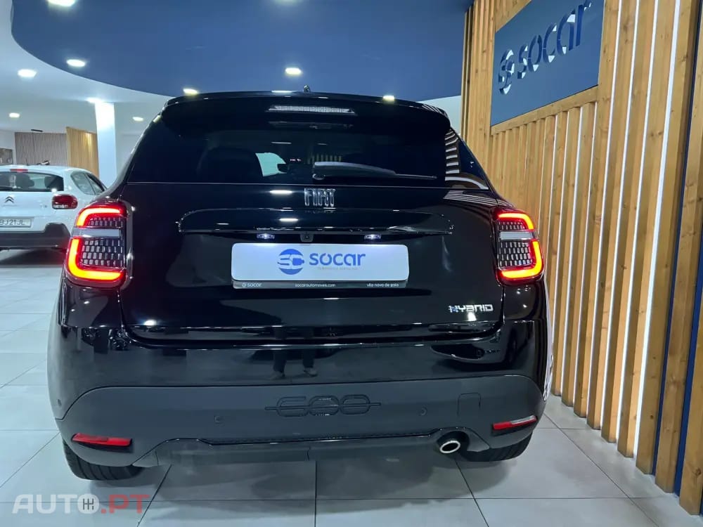 Fiat 600 1.2 Hybrid La Prima