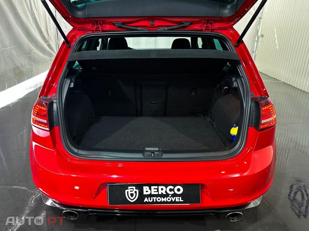 Volkswagen Golf 2.0 TSi GTi DSG Performance