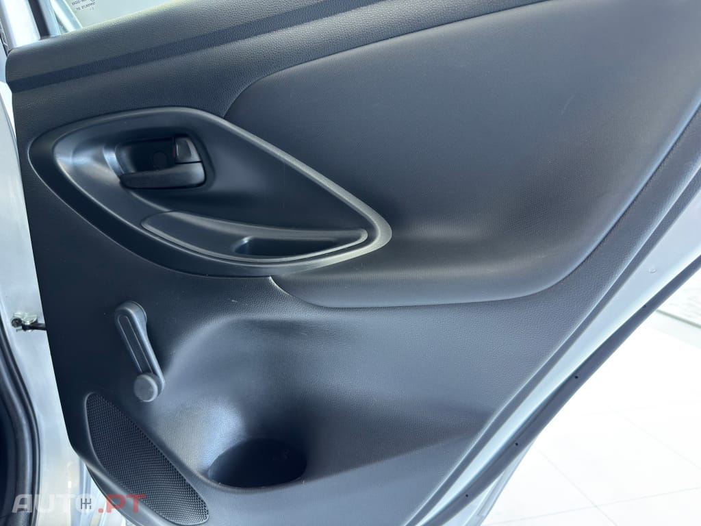 Toyota Yaris 1.5 HDF Comfort Plus