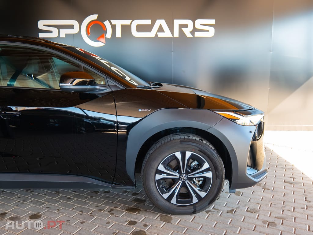 Toyota bZ4X 71,4 kWh Exclusive