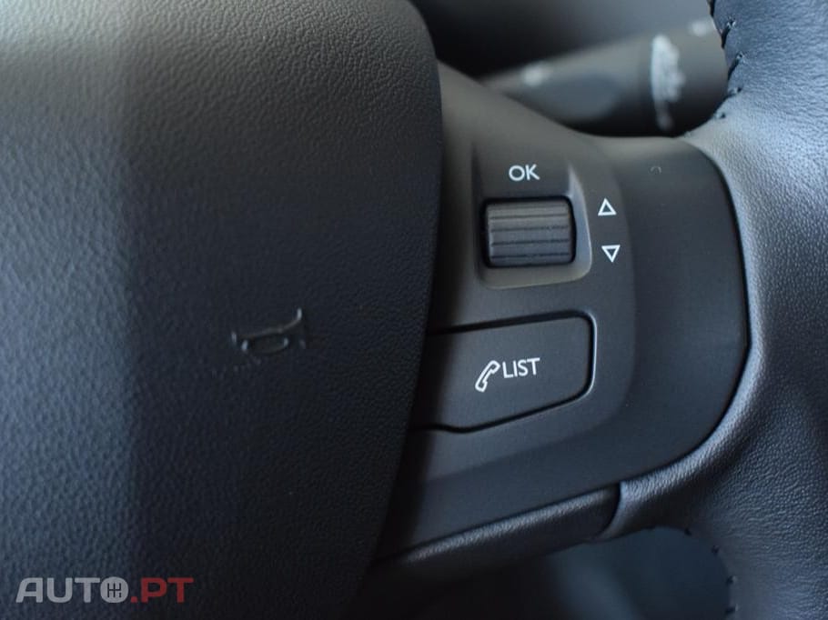 Peugeot 208 1.5 BlueHDi Signature