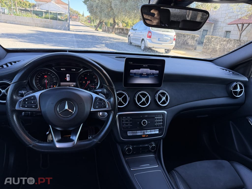 Mercedes-Benz A 200 d AMG Line Aut.