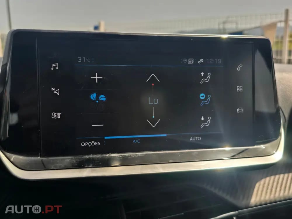 Peugeot 2008 Benzin 100 Allure