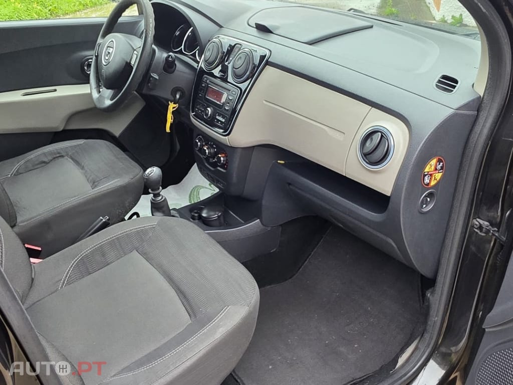 Dacia Lodgy 1.5 dCi Confort+ 7L