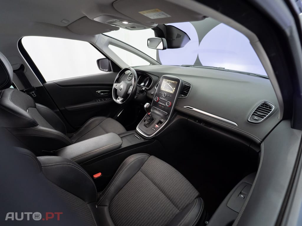 Renault Grand Scénic 1.3 TCe Intens EDC