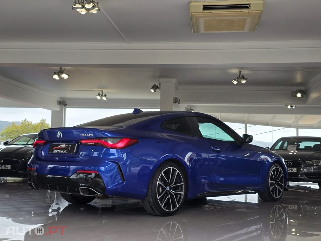BMW M440 i xDrive