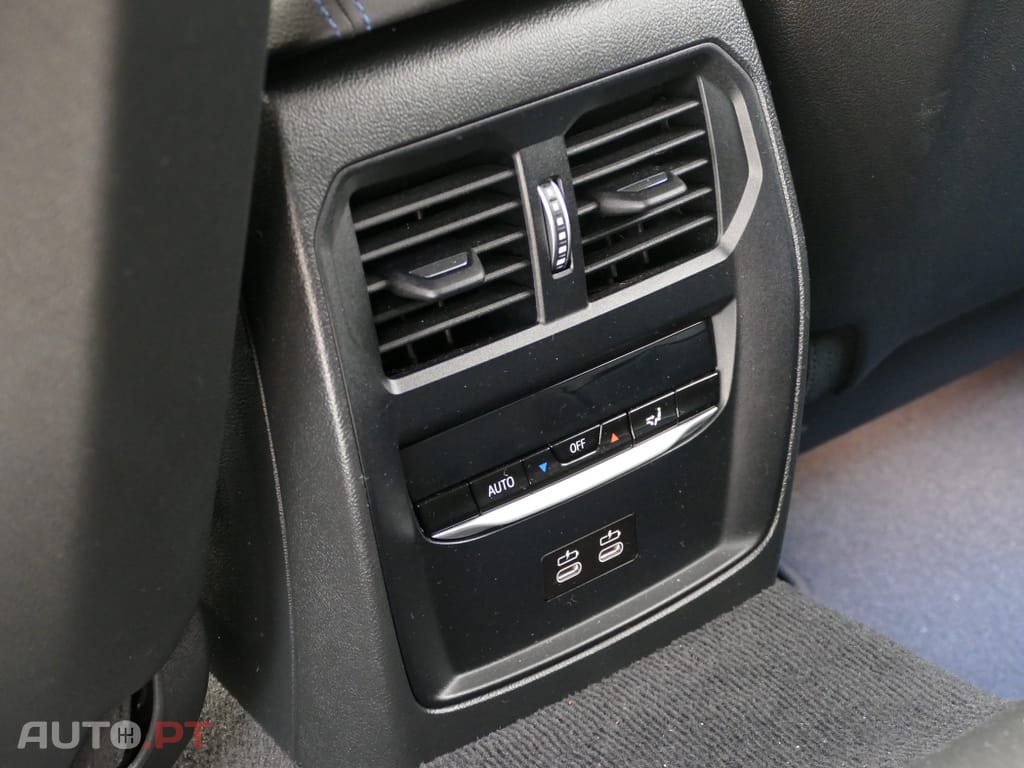 BMW 320 e Touring Pack M Auto