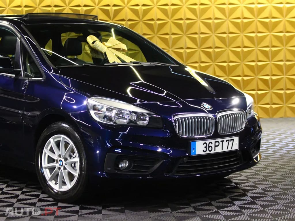 BMW 218 d Line Sport Auto