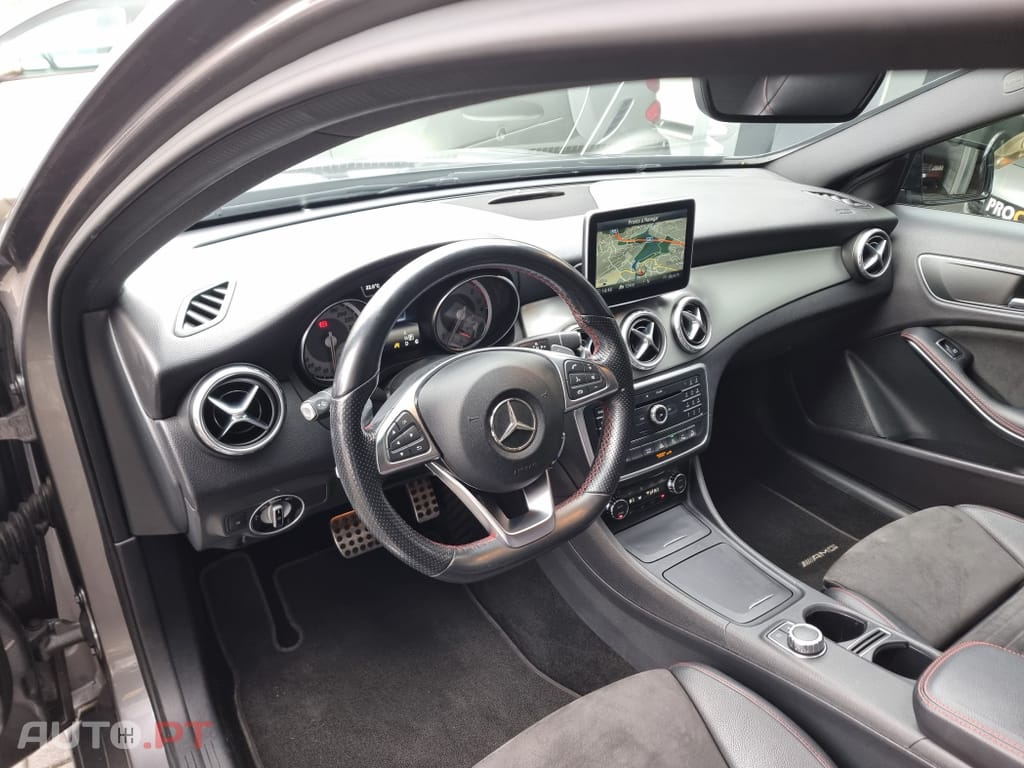 Mercedes-Benz GLA 220 CDi AMG Line 4-Matic