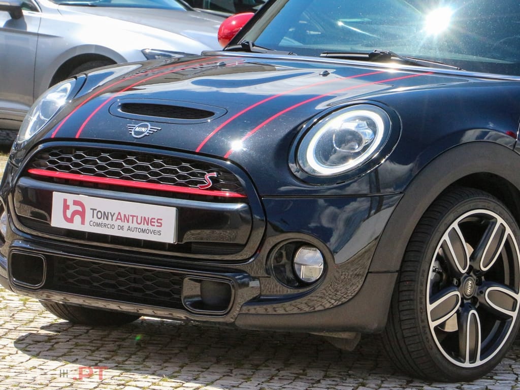 MINI Cooper Cooper S