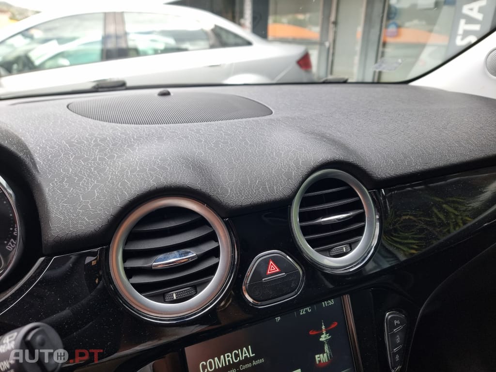 Opel Adam 1.2 Glam
