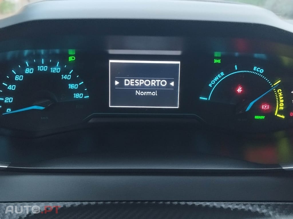 Peugeot E-2008 50 kWh Allure