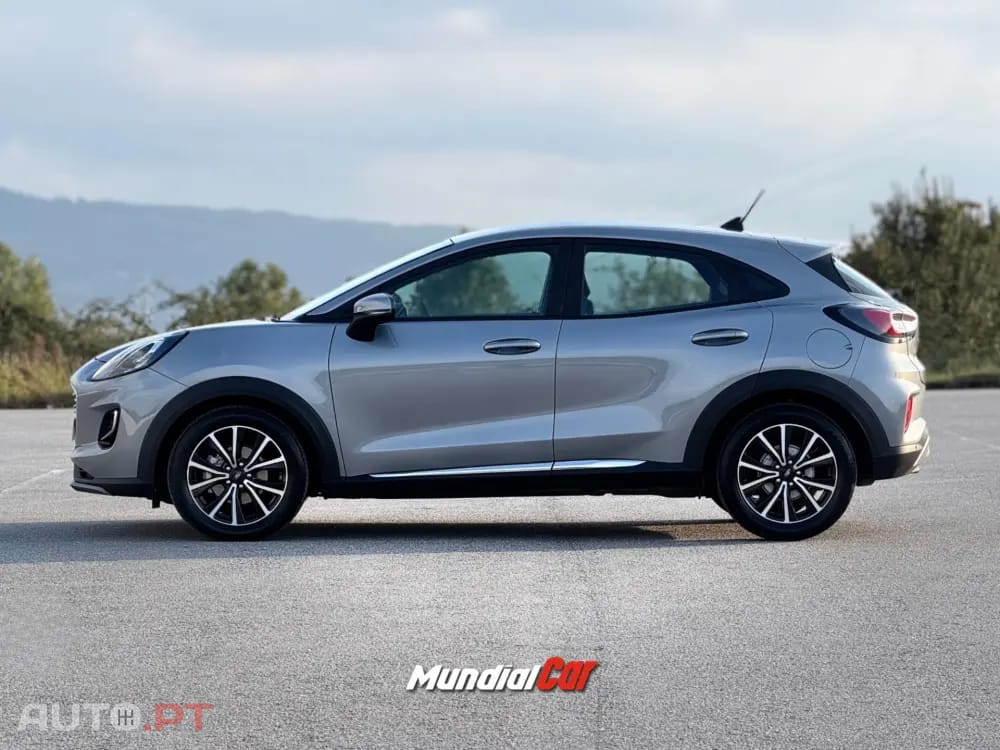 Ford Puma 1.0 EcoBoost MHEV Titanium