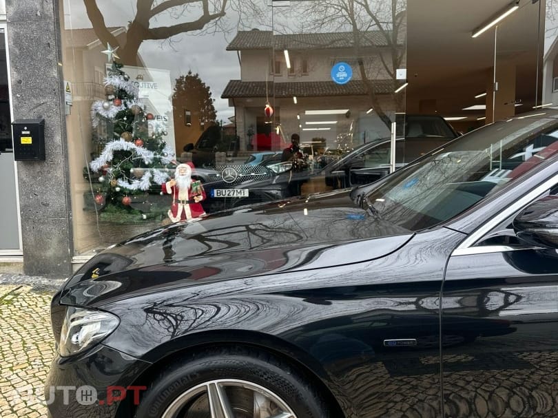 Mercedes-Benz E 300 e AMG Line